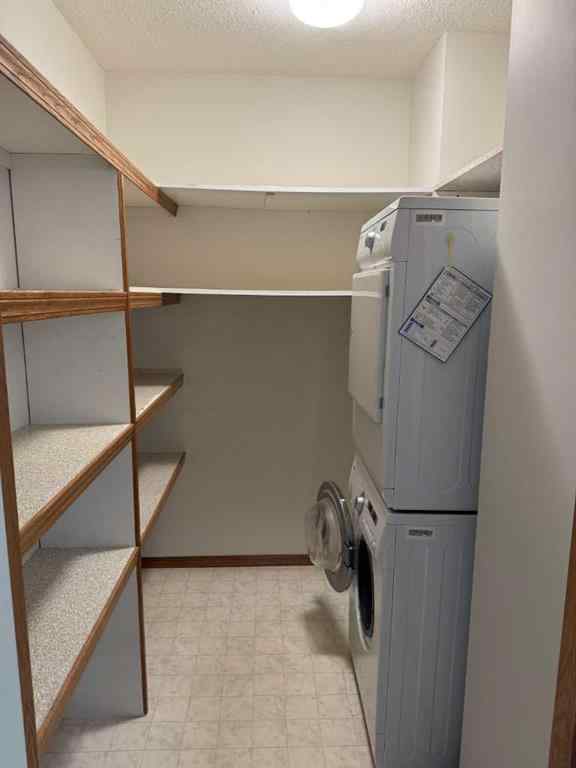 MLS® A2236392 - Unit #208 5026 49 Street  in NONE Olds, Residential