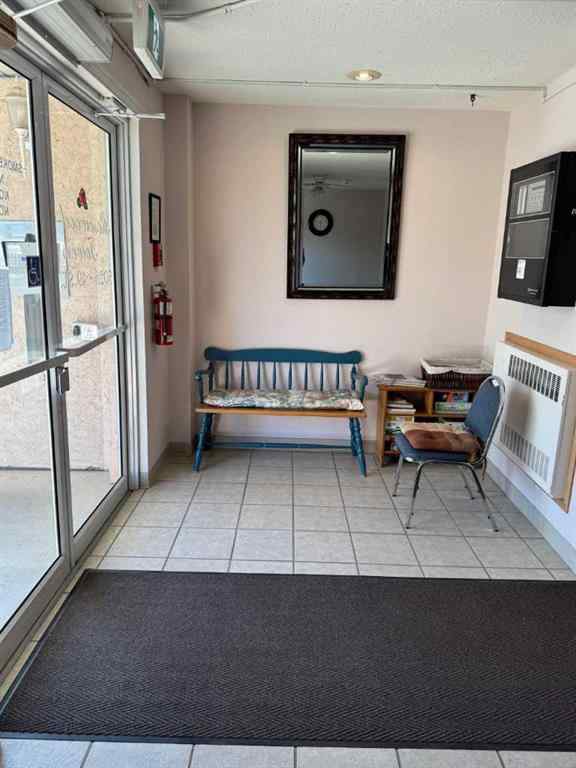 MLS® A2236392 - Unit #208 5026 49 Street  in NONE Olds, Residential
