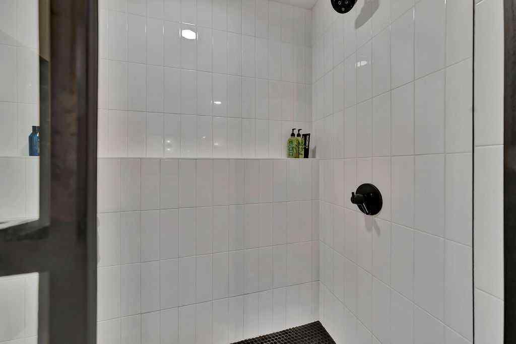 MLS® A2236394 - 2313 58 Avenue  in College Park Lloydminster, Residential