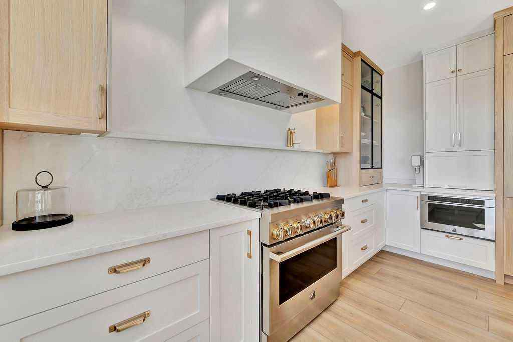 MLS® A2236394 - 2313 58 Avenue  in College Park Lloydminster, Residential