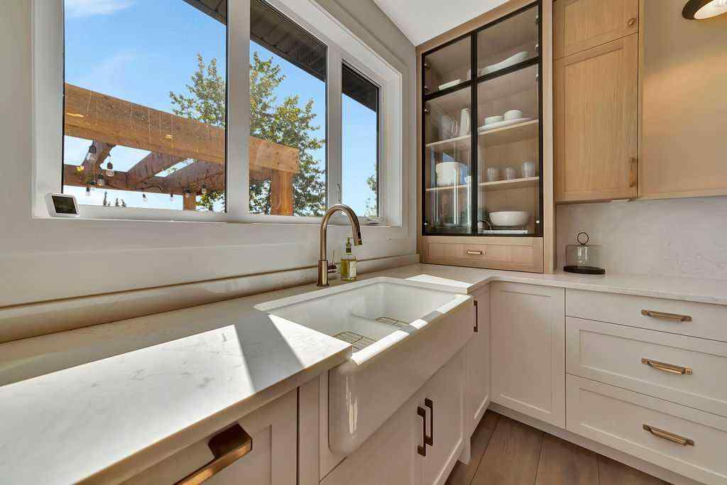MLS® A2236394 - 2313 58 Avenue  in College Park Lloydminster, Residential