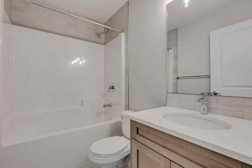 MLS® A2236398 - 3479 Chestermere Boulevard  in NONE Chestermere, Residential