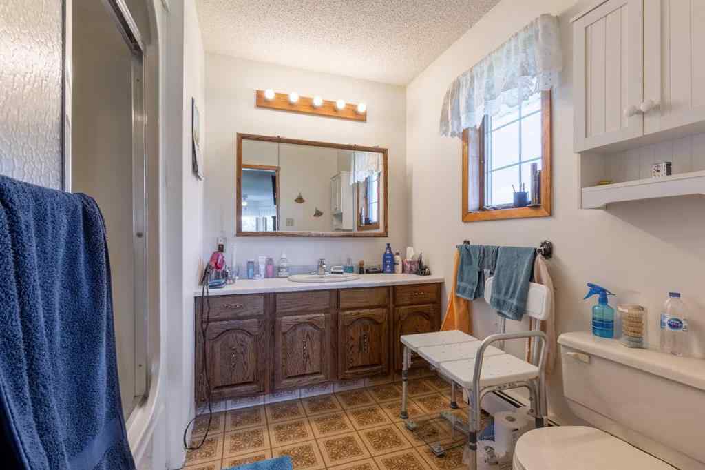 MLS® A2236406 - 270022 TWP RD 22   in NONE Rural Cardston County, Agri-Business