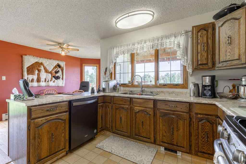 MLS® A2236406 - 270022 TWP RD 22   in NONE Rural Cardston County, Agri-Business