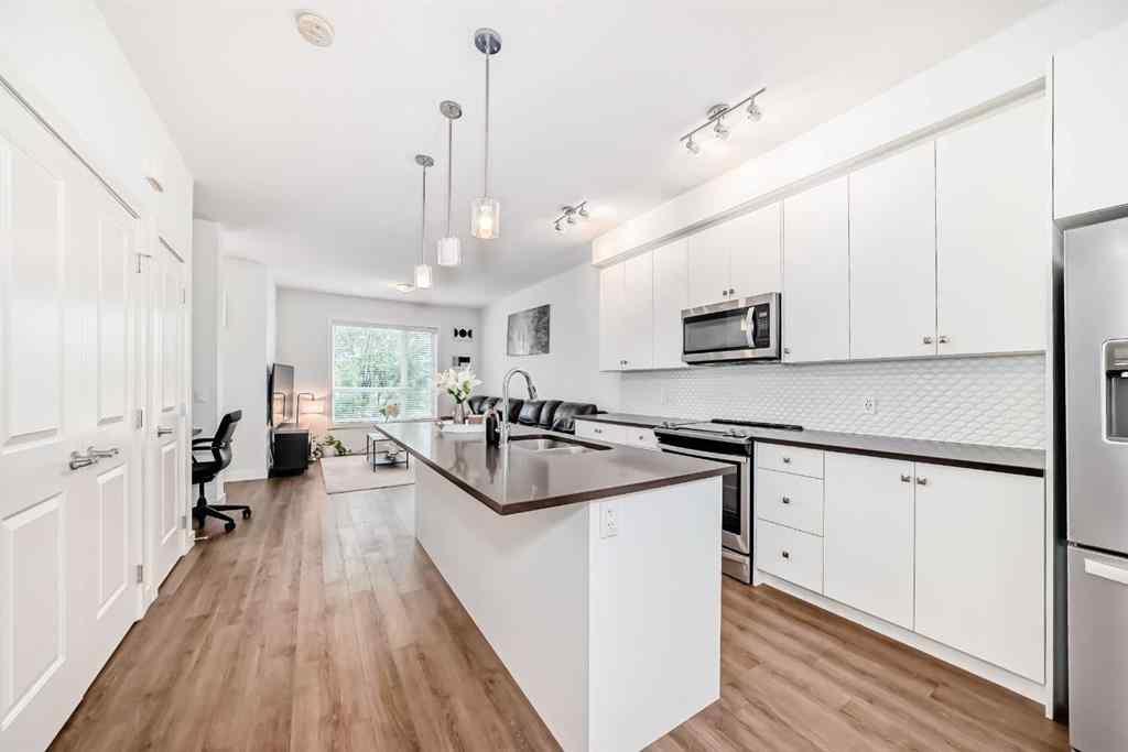 MLS® A2236417 - 116 Evanscrest Manor NW in Evanston Calgary, Residential