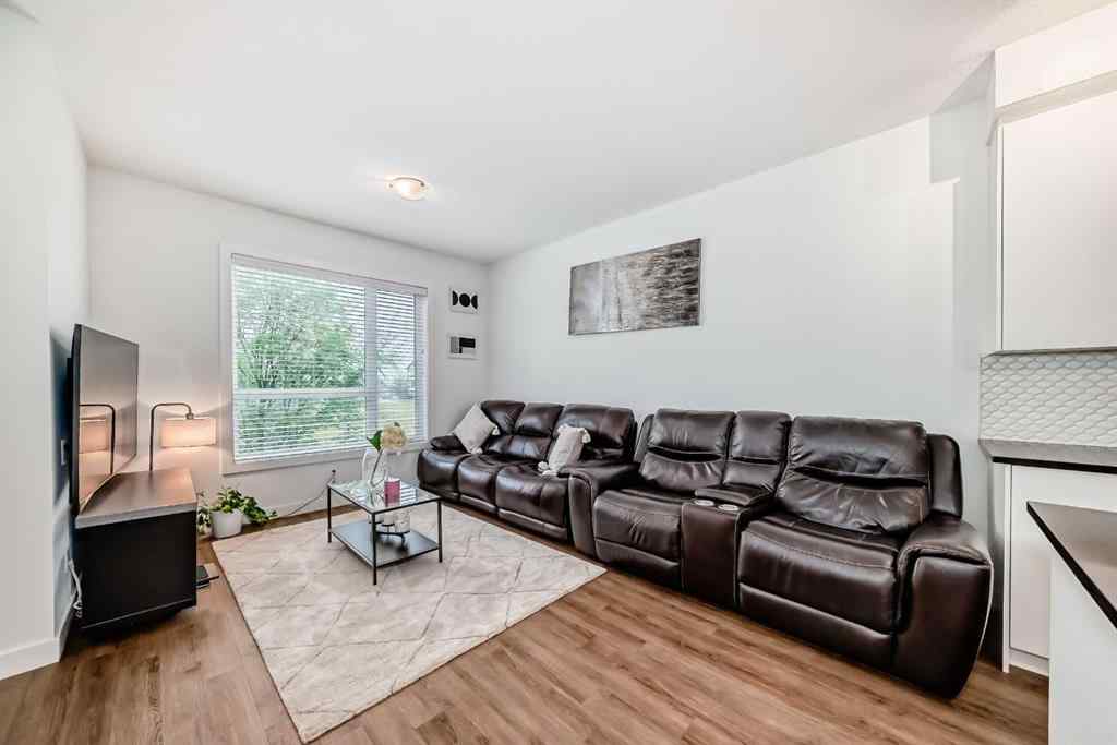 MLS® A2236417 - 116 Evanscrest Manor NW in Evanston Calgary, Residential