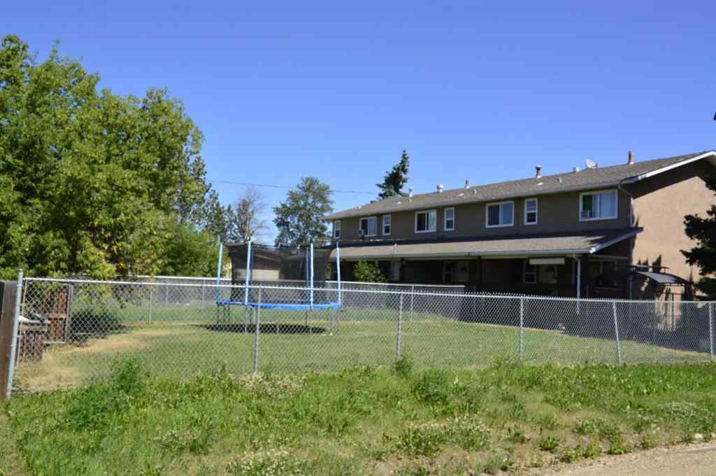 MLS® A2236427 - 4906-4914 49 Street   in NONE Berwyn, Multi-Family