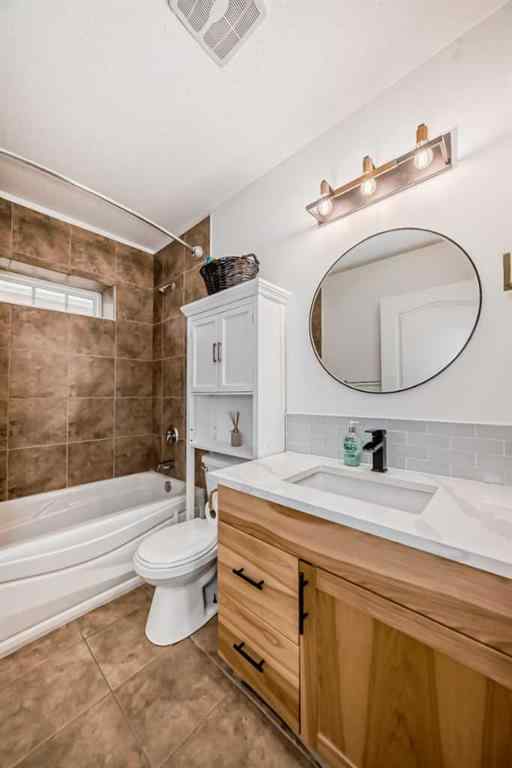 MLS® A2236435 - 317 Canal Street   in Meridian Beach Rural Ponoka County, Residential
