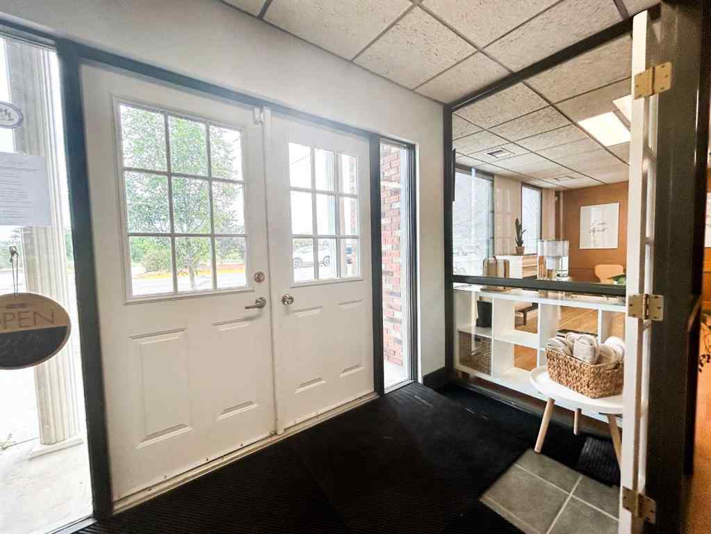 MLS® A2236437 - 4908 50 Street   in Central Ponoka Ponoka, Commercial