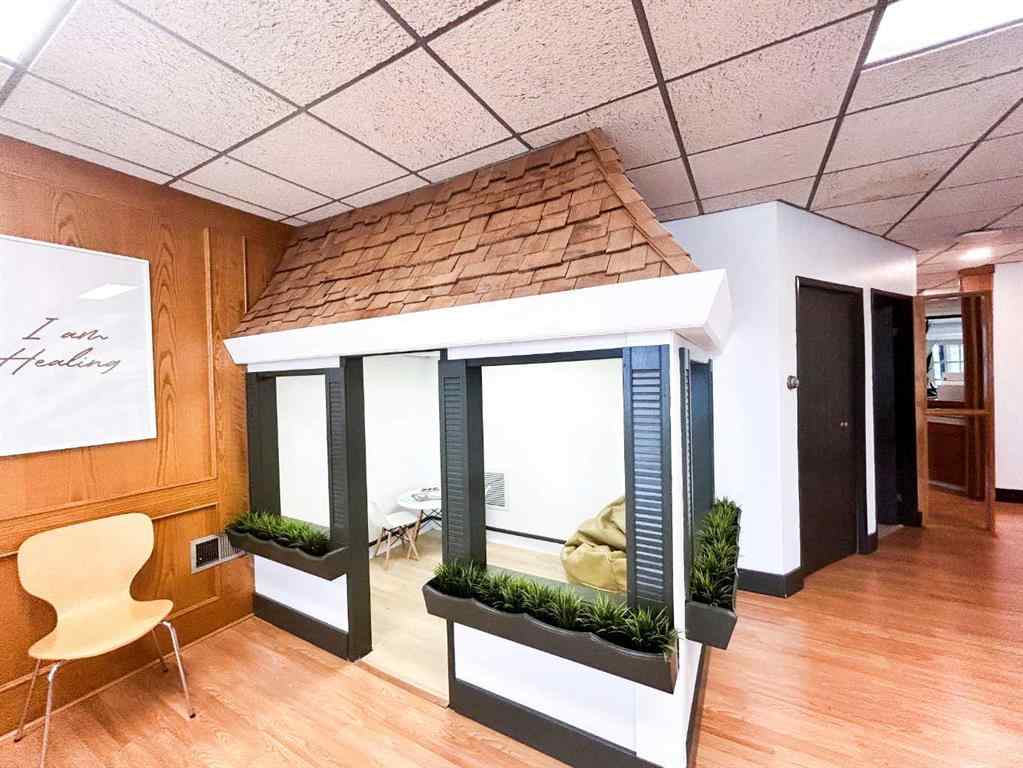 MLS® A2236437 - 4908 50 Street   in Central Ponoka Ponoka, Commercial