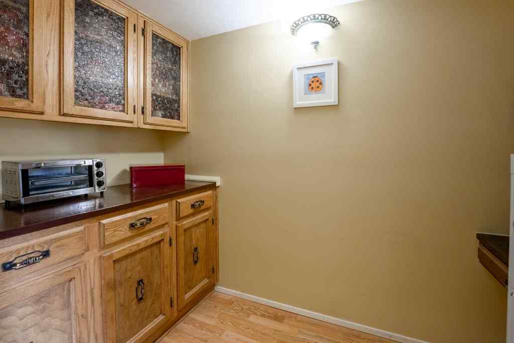MLS® A2236450 - Unit #209 2207 8 Avenue S in Victoria Park Lethbridge, Residential