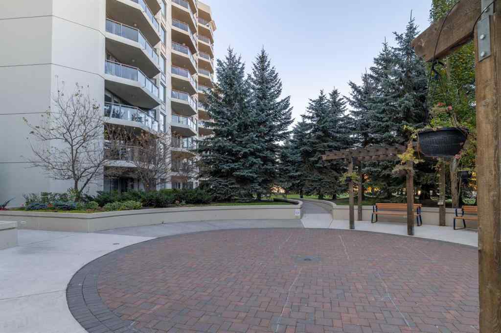 MLS® A2236474 - Unit #404 1108 6 Avenue SW in Downtown West End Calgary, Residential