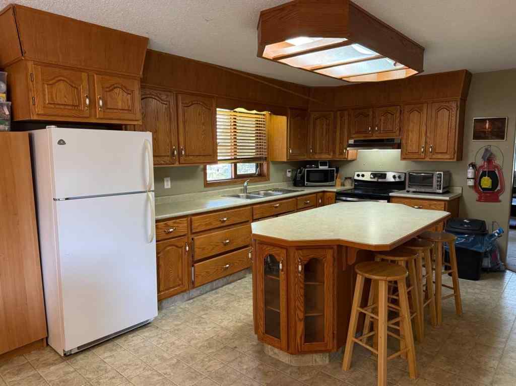 MLS® A2236477 - 5215 58 Street  in NONE Vermilion, Residential