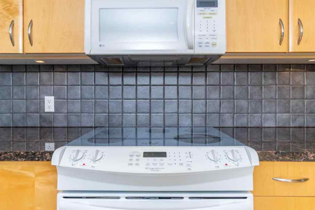 MLS® A2236478 - Unit #1403 1088 6 Avenue SW in Downtown West End Calgary, Residential