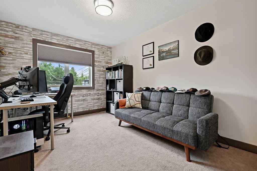 MLS® A2236482 - 2122B 52 Avenue SW in North Glenmore Park Calgary, Residential