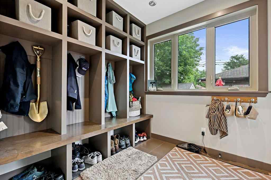 MLS® A2236482 - 2122B 52 Avenue SW in North Glenmore Park Calgary, Residential