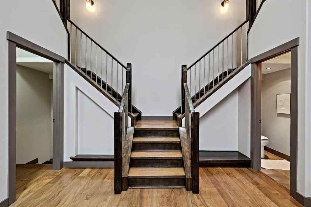MLS® A2236482 - 2122B 52 Avenue SW in North Glenmore Park Calgary, Residential