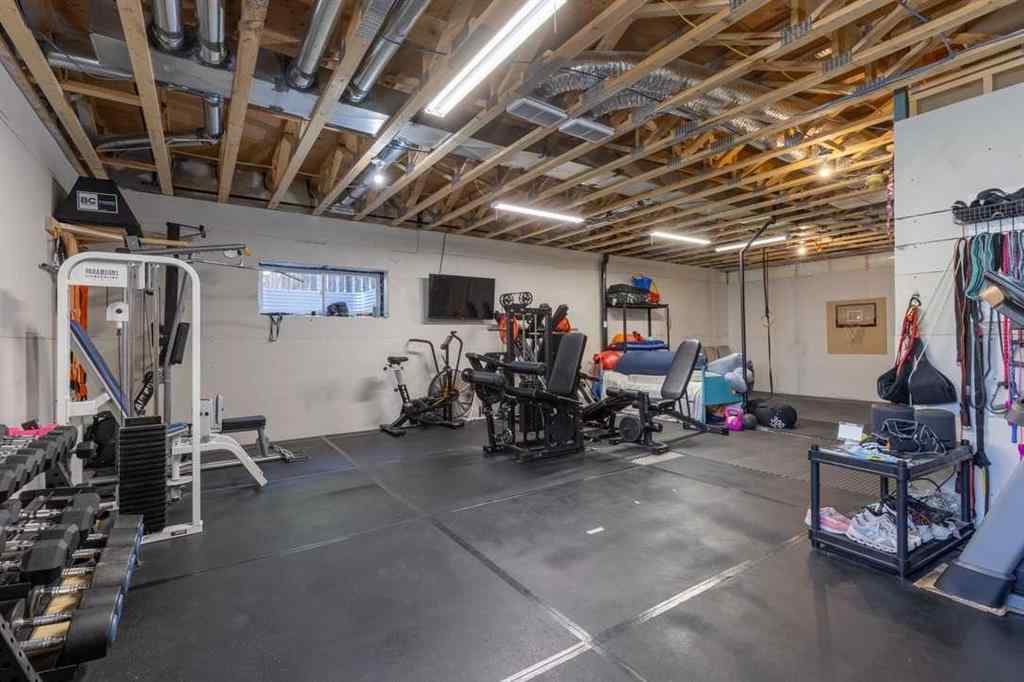 MLS® A2236488 - 4889 7th Street W in NONE Claresholm, Residential