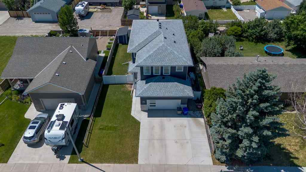 MLS® A2236488 - 4889 7th Street W in NONE Claresholm, Residential