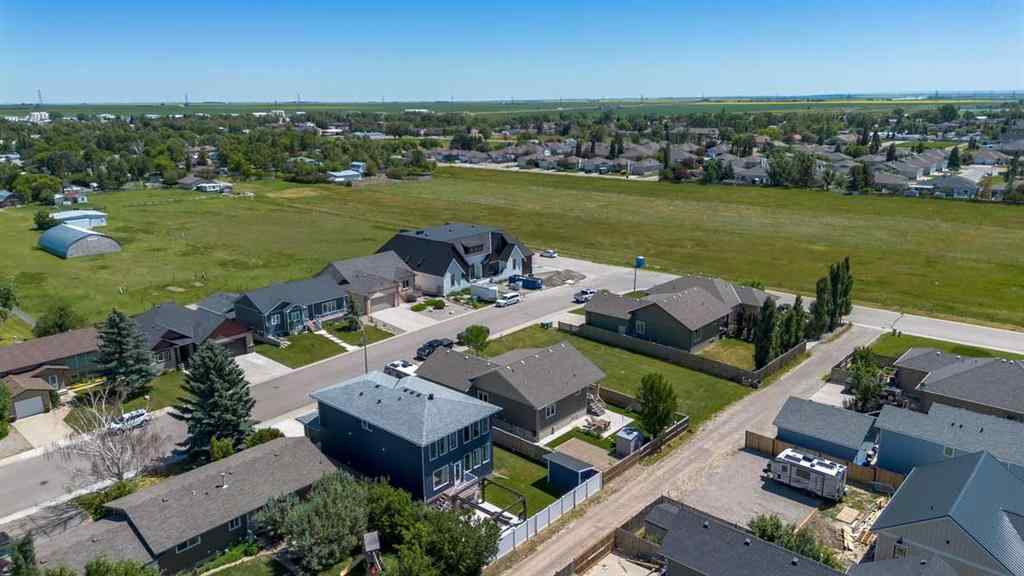 MLS® A2236488 - 4889 7th Street W in NONE Claresholm, Residential