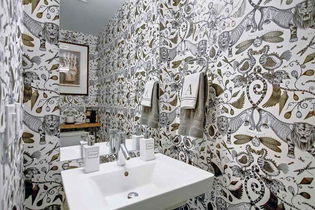 MLS® A2236498 - Unit #505 550 Riverfront Avenue SE in Downtown East Village Calgary, Residential