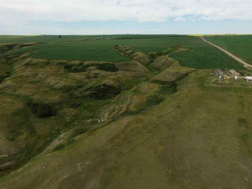 MLS® A2236502 -  SE-22-29-23-W4M   in NONE Rural Kneehill County, Agri-Business