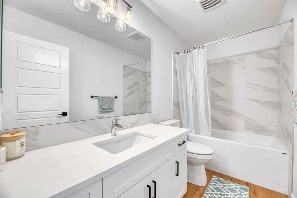 MLS® A2236505 - 240 Creekstone Path SW in Pine Creek Calgary, Residential