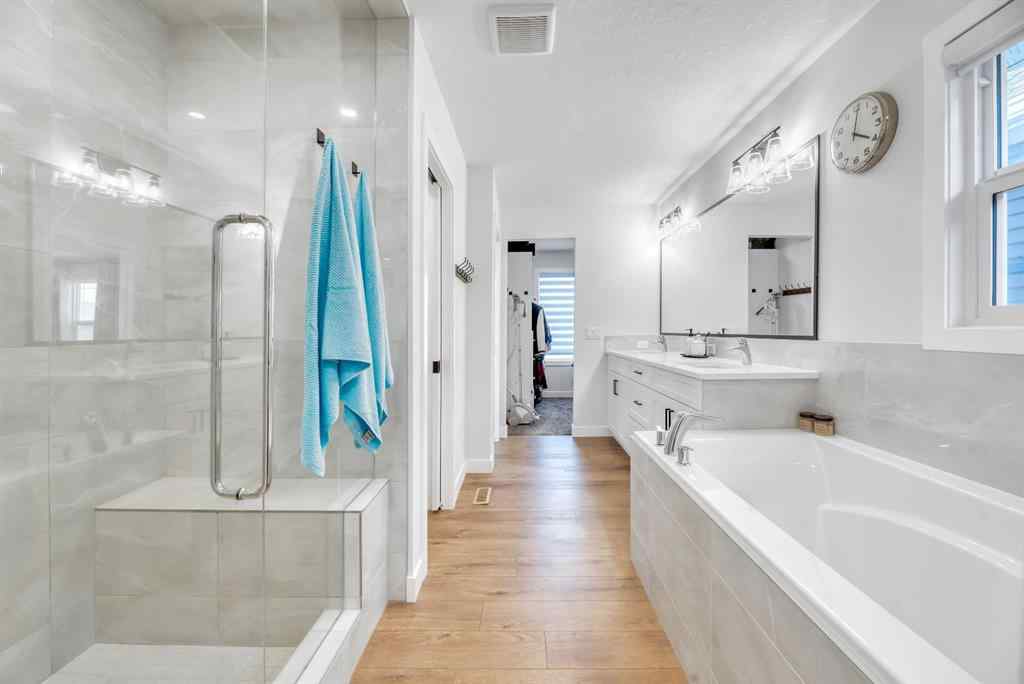 MLS® A2236505 - 240 Creekstone Path SW in Pine Creek Calgary, Residential