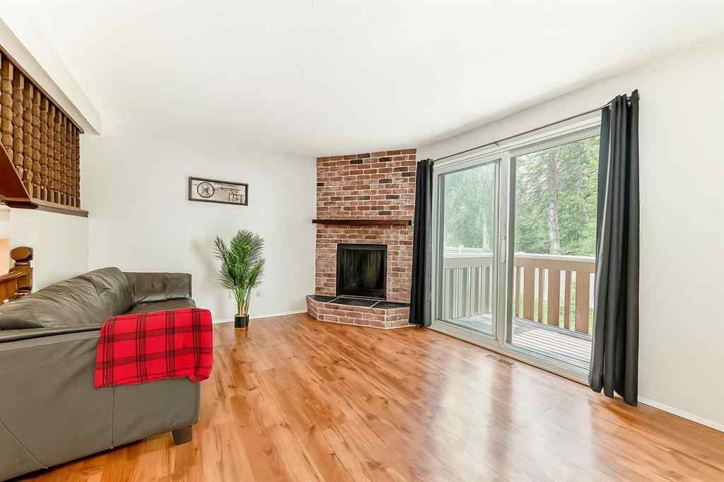 MLS® A2236506 - Unit #16 803 Varsity Estates Drive NW in Varsity Calgary, Residential