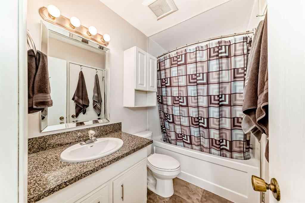 MLS® A2236506 - Unit #16 803 Varsity Estates Drive NW in Varsity Calgary, Residential