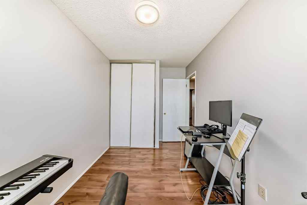 MLS® A2236506 - Unit #16 803 Varsity Estates Drive NW in Varsity Calgary, Residential
