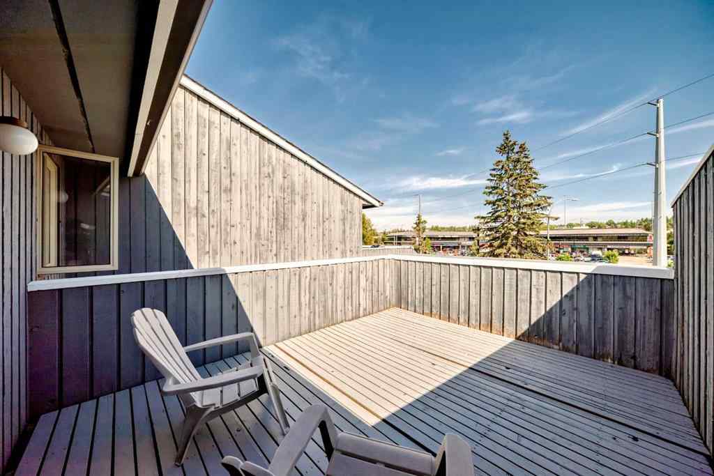 MLS® A2236506 - Unit #16 803 Varsity Estates Drive NW in Varsity Calgary, Residential