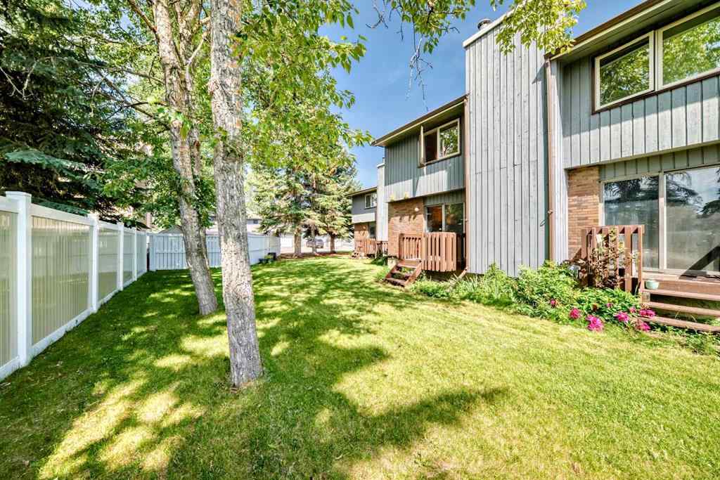 MLS® A2236506 - Unit #16 803 Varsity Estates Drive NW in Varsity Calgary, Residential
