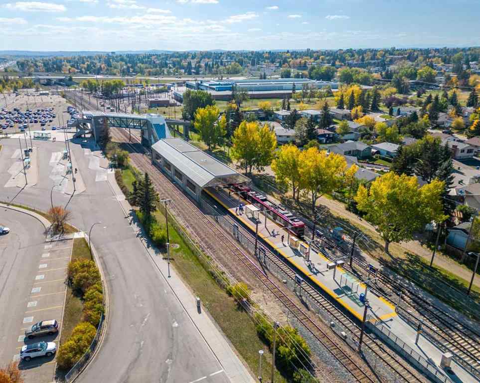 MLS® A2236514 - 321 Haddon Road SW in Haysboro Calgary, Residential