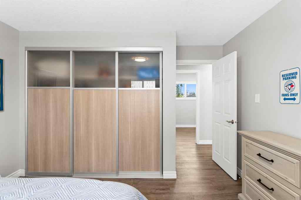 MLS® A2236514 - 321 Haddon Road SW in Haysboro Calgary, Residential