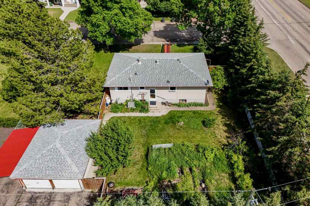 MLS® A2236523 - 3902 45 Street  in Riverside Ponoka, Residential