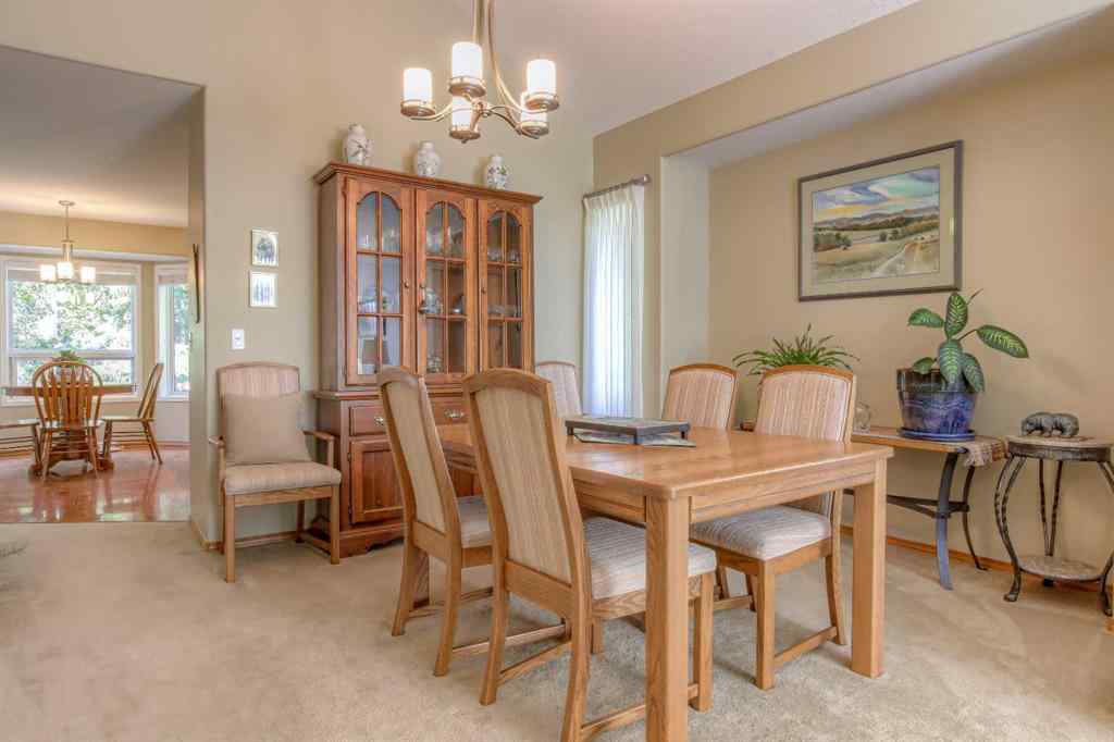 MLS® A2236524 - 961 Sierra Morena Court SW in Signal Hill Calgary, Residential