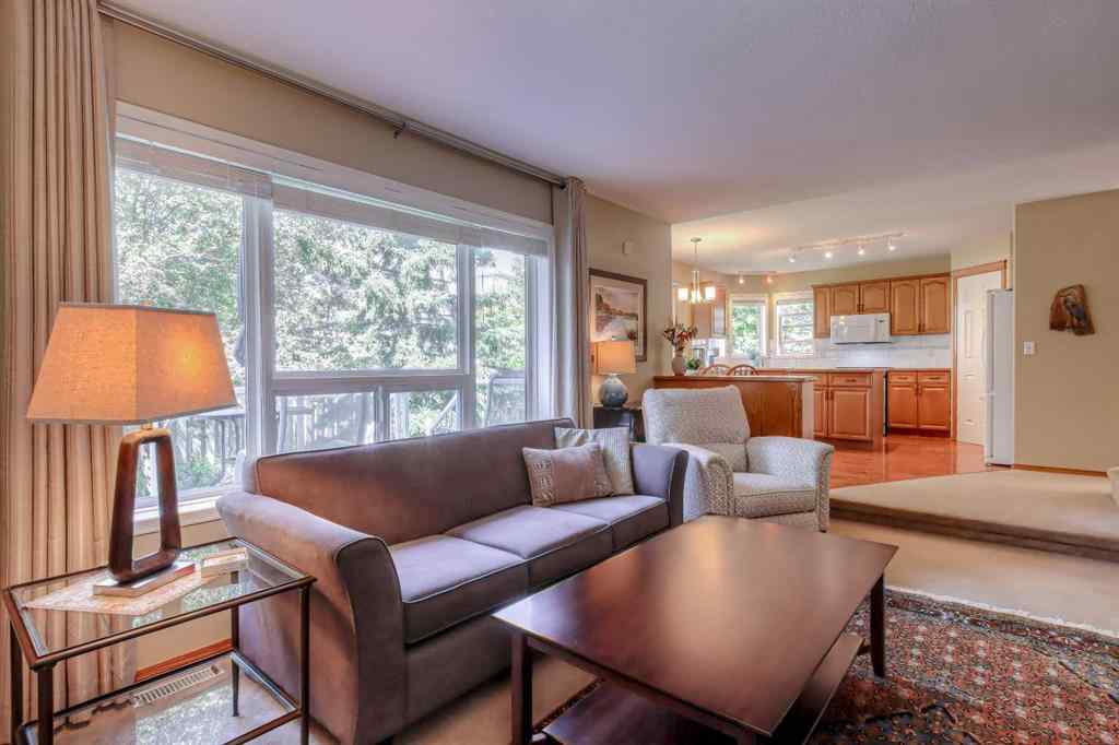 MLS® A2236524 - 961 Sierra Morena Court SW in Signal Hill Calgary, Residential
