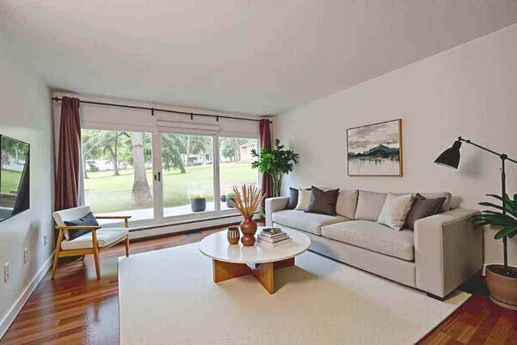 MLS® A2236535 - Unit #108 816 89 Avenue SW in Haysboro Calgary, Residential