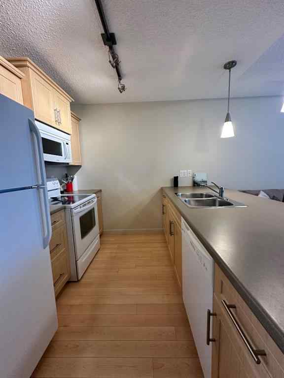 MLS® A2236538 - Unit #2218 204 Sparrow Hawk Drive  in Eagle Ridge Fort McMurray, Residential