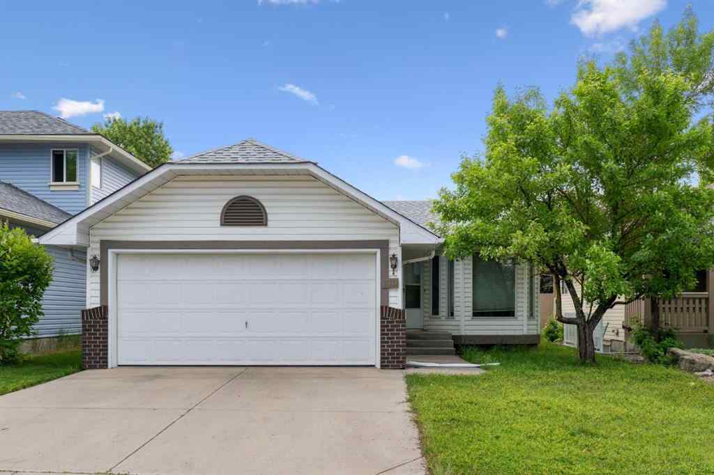 MLS® A2236543 - 810 Coventry Drive NE in Coventry Hills Calgary, Residential