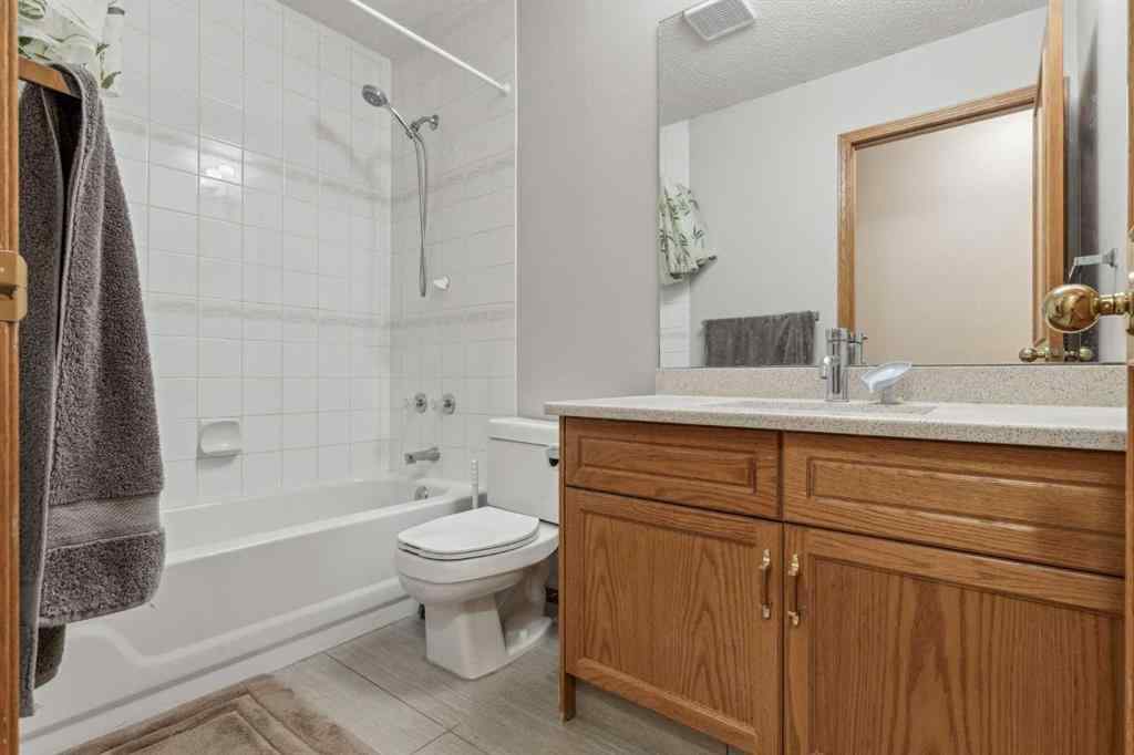 MLS® A2236543 - 810 Coventry Drive NE in Coventry Hills Calgary, Residential
