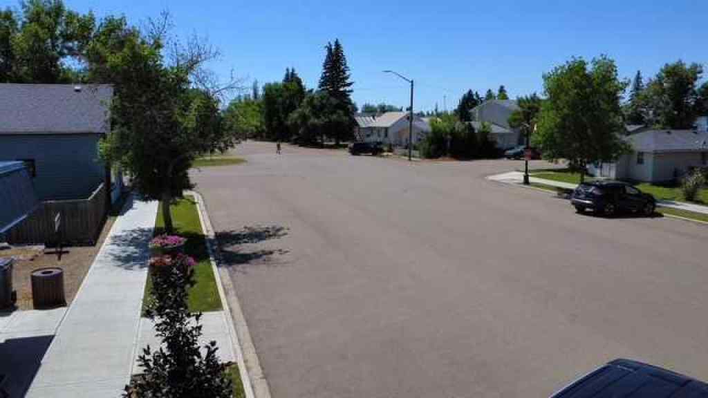 MLS® A2236545 - 117 Centre Street  in NONE Duchess, Land