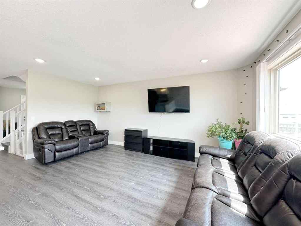 MLS® A2236560 - 2519 6 Avenue  in Wainwright Wainwright, Residential