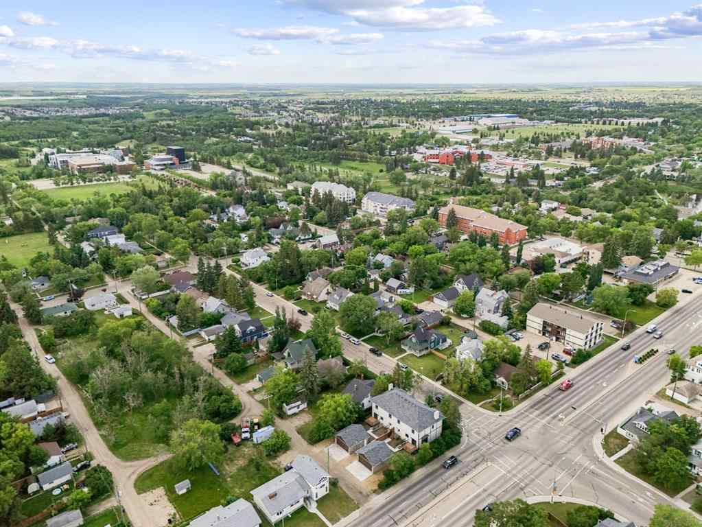 MLS® A2236561 - 4723 48 Street  in Downtown Camrose Camrose, Residential