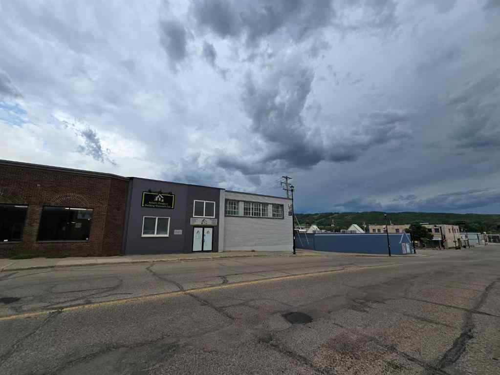 MLS® A2236573 - 10009 100 Avenue  in Downtown Peace River, Commercial