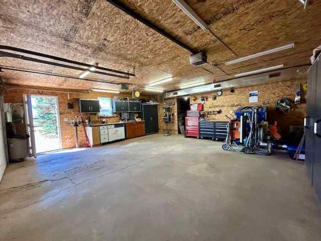 MLS® A2236577 - 5107 45th Street   in NONE Alix, Residential