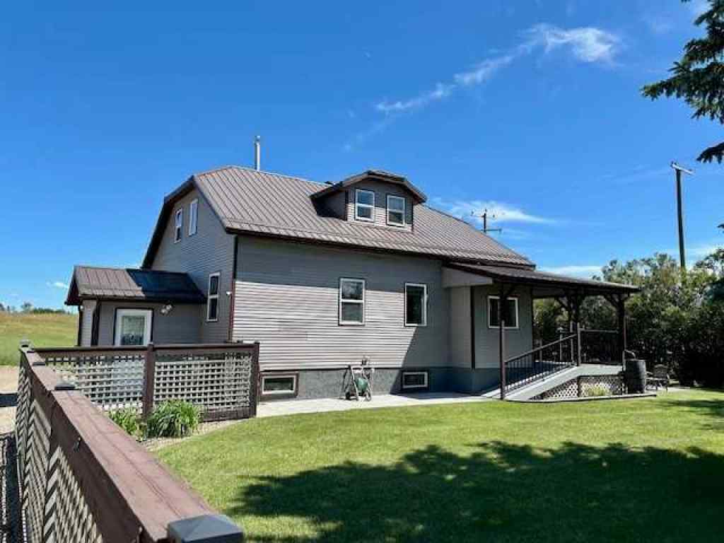 MLS® A2236577 - 5107 45th Street   in NONE Alix, Residential