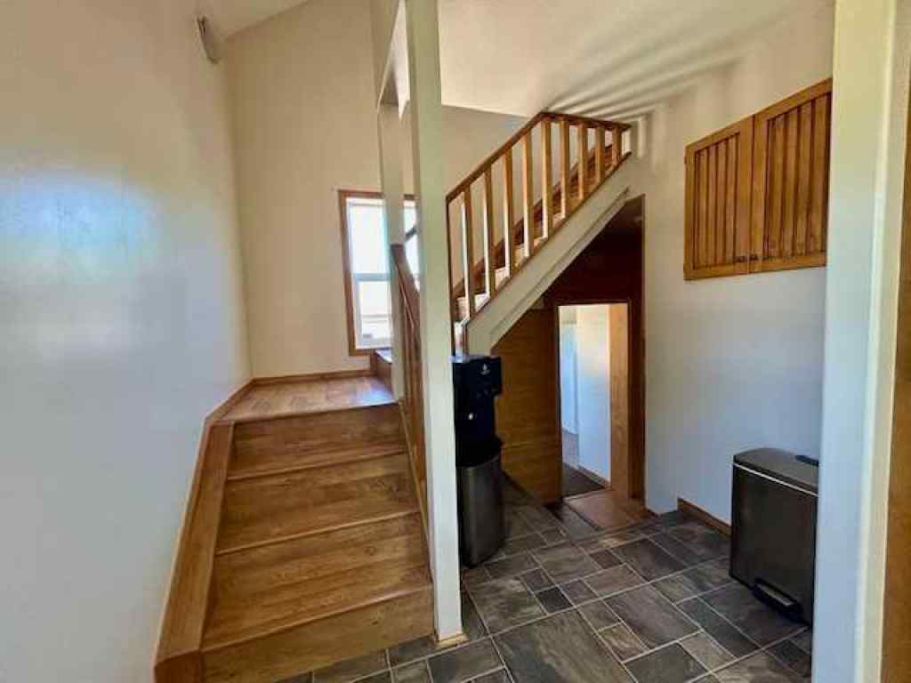 MLS® A2236577 - 5107 45th Street   in NONE Alix, Residential
