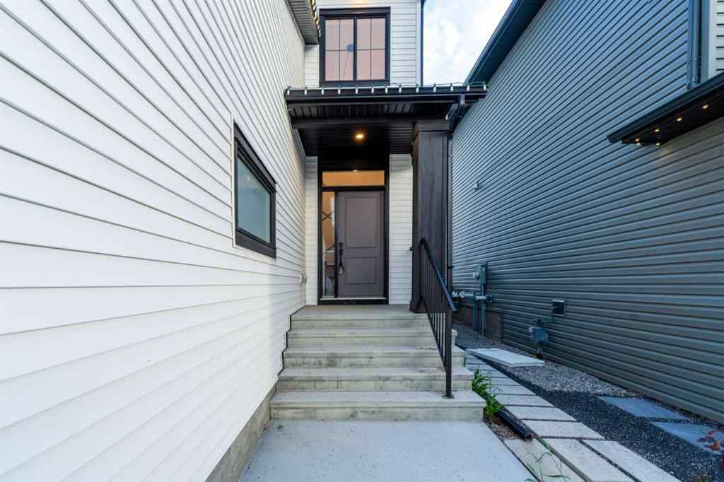 MLS® A2236578 - 8 Vantage Drive  in Greystone Cochrane, Residential